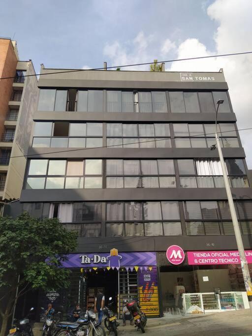 Espacio Comodo Y Central. Medellín Exterior foto